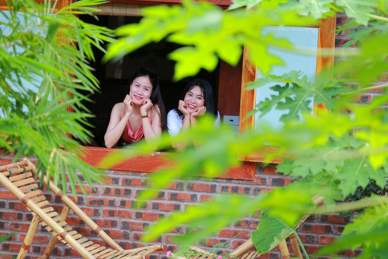 Ninh Binh Palm Homestay Екстериор снимка